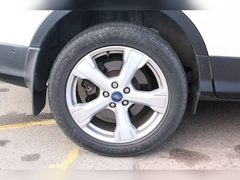 Used Ford Kuga 2017 for sale - 77737260: Photo