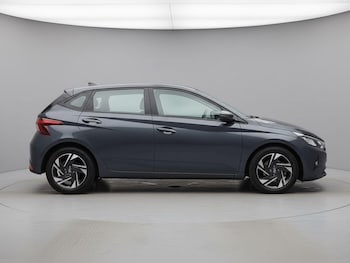 Used Hyundai i20 2021 for sale - 76743185: Photo
