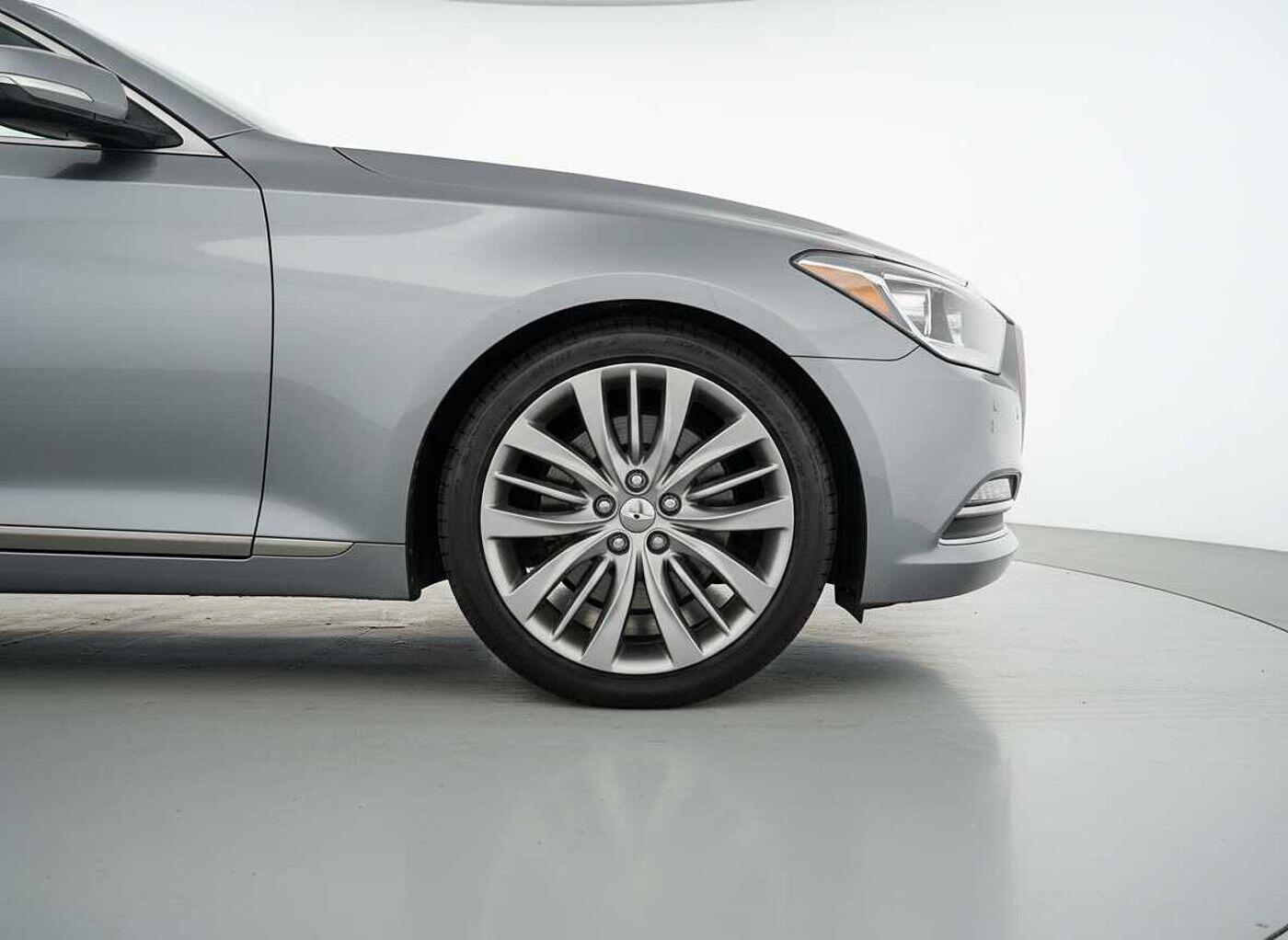 Used Hyundai Genesis 2016 for sale - 77052460: Photo 5