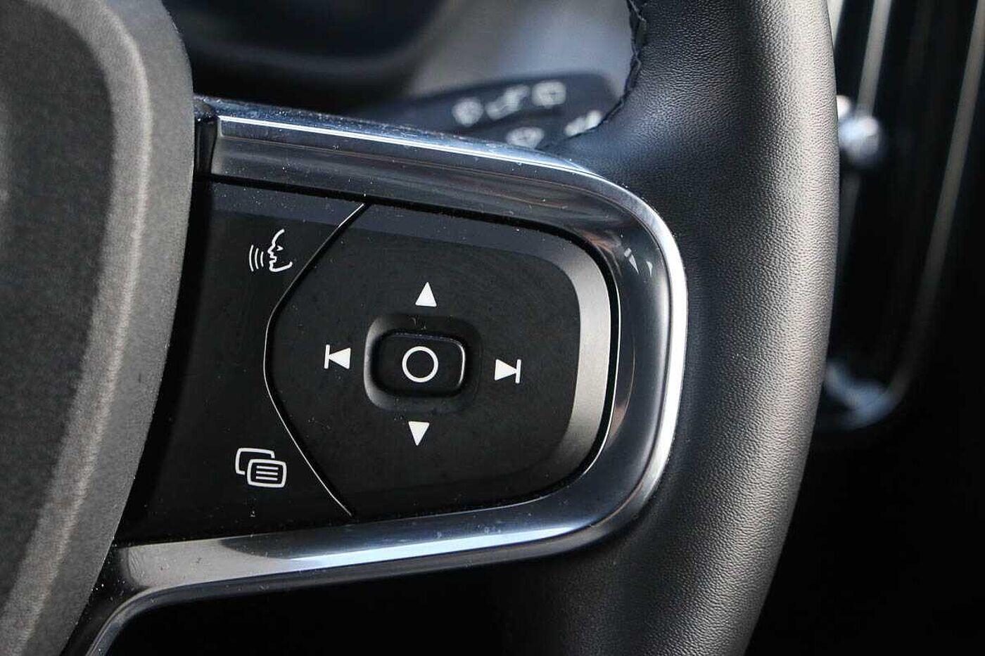 Used Volvo XC40 2022 for sale - 76823948: Photo 10