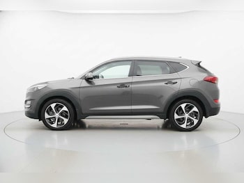 Used Hyundai TUCSON 2017 for sale - 77049755: Photo