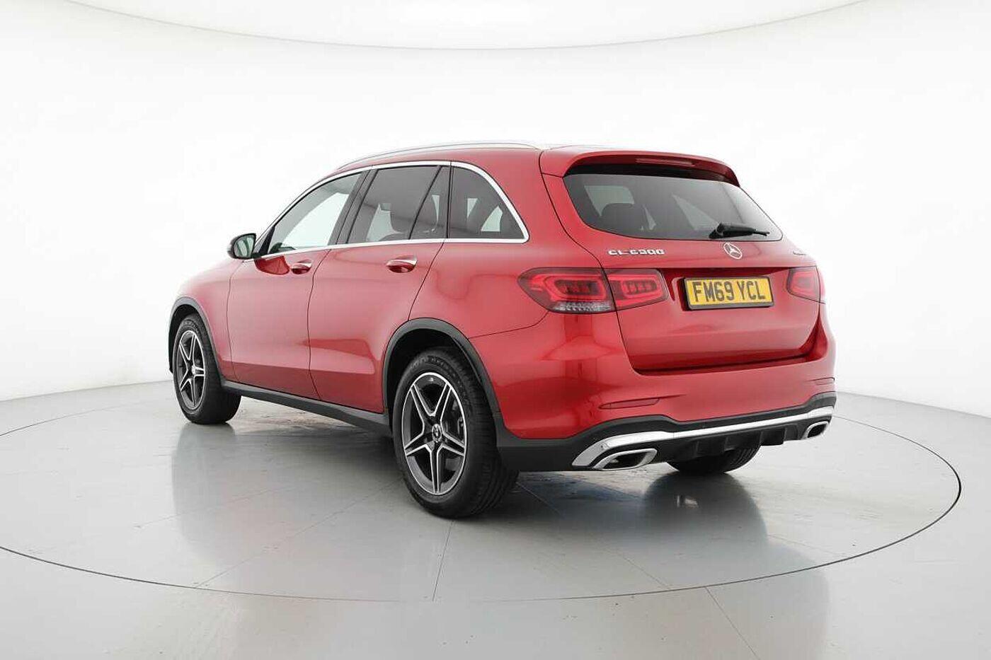 Used Mercedes-Benz GLC 2019 for sale - 77074144: Photo 2