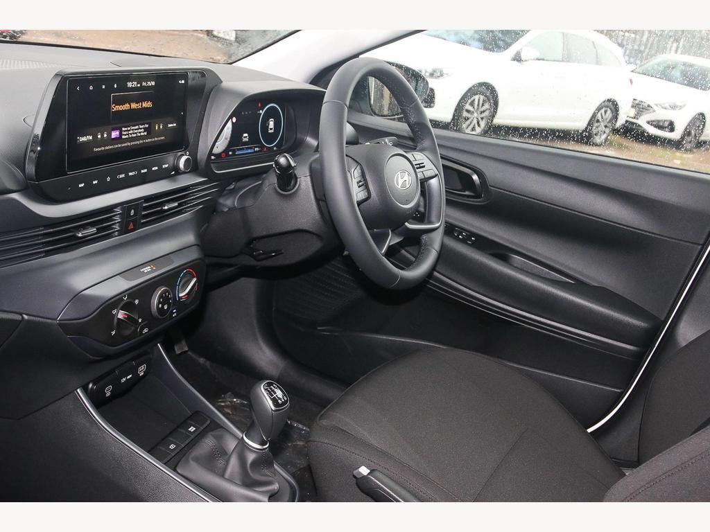 Used Hyundai i20 2025 for sale - 77852887: Photo 8