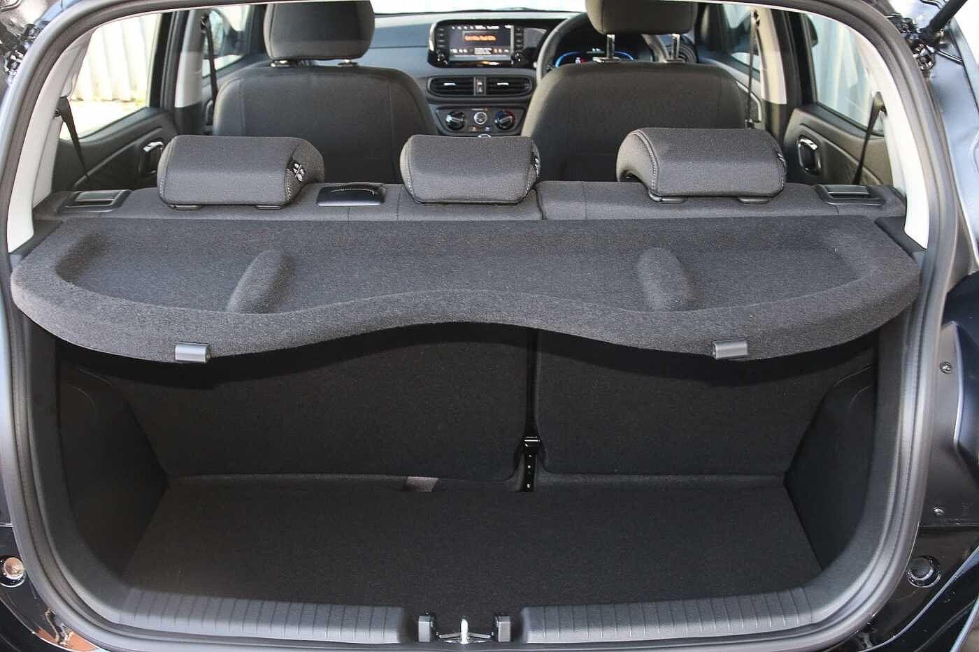 Used Hyundai i10 2025 for sale - 76752970: Photo 15