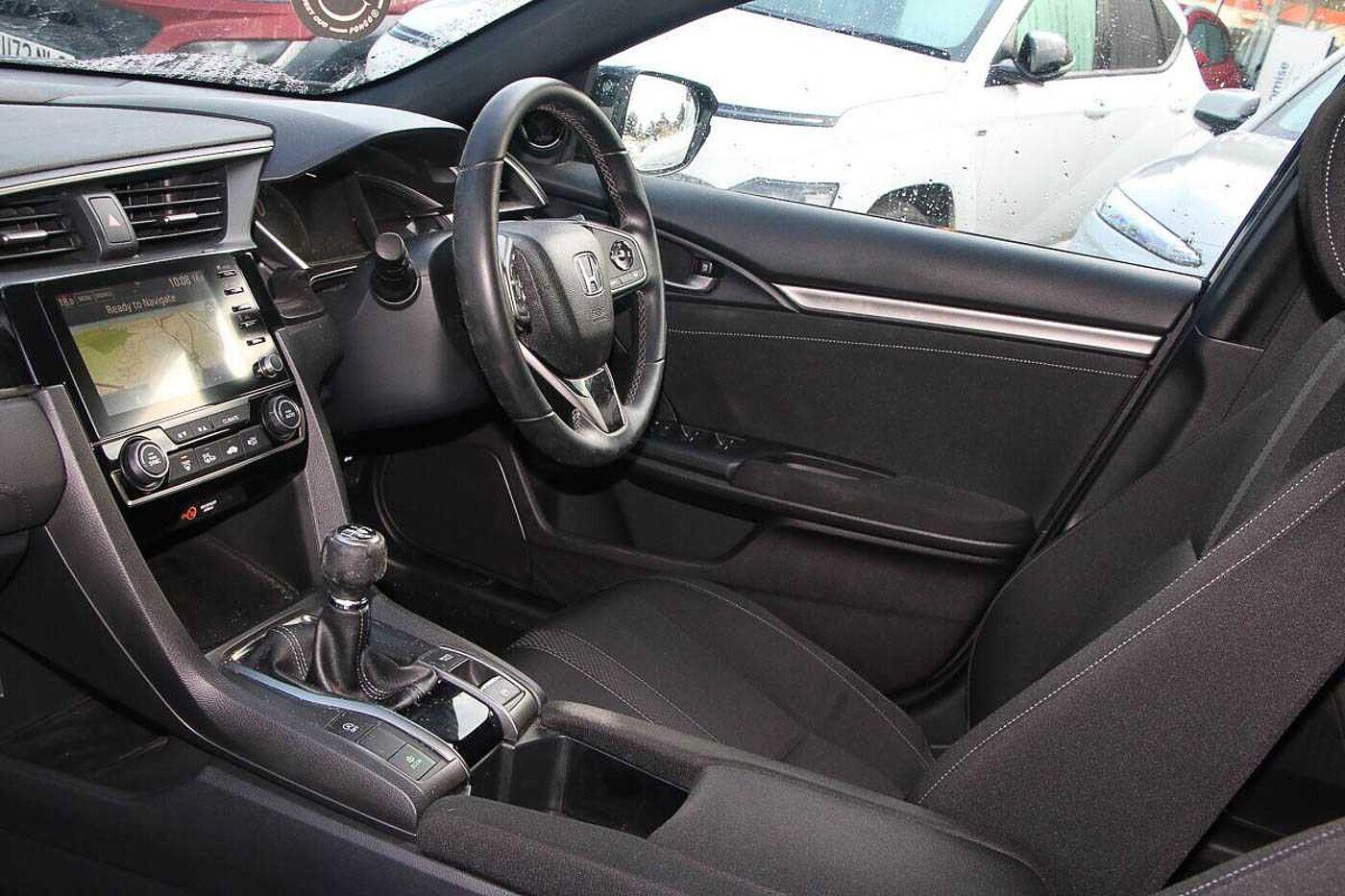 Used Honda Civic 2021 for sale - 76607719: Photo 13