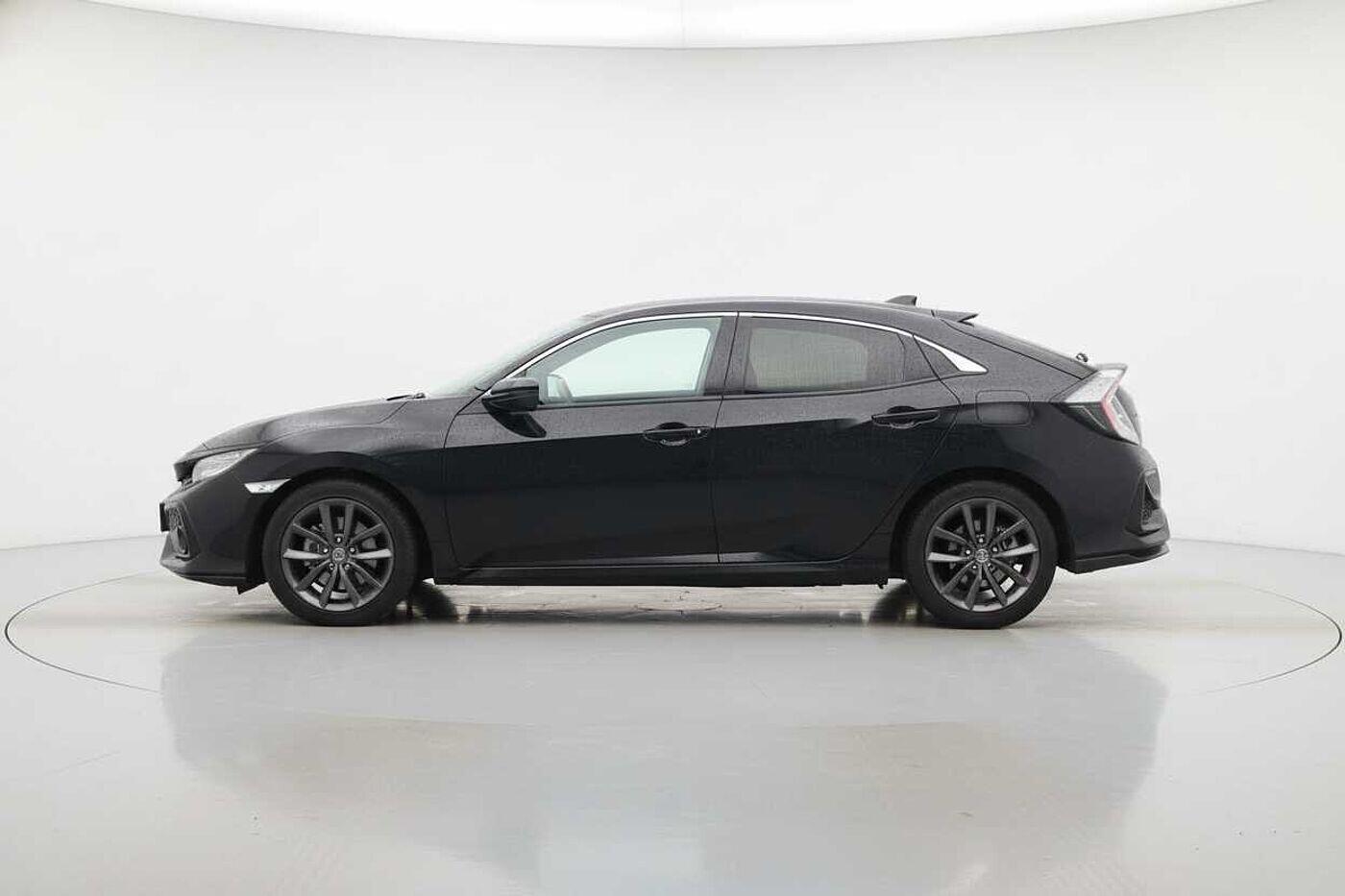 Used Honda Civic 2021 for sale - 76607719: Photo 2