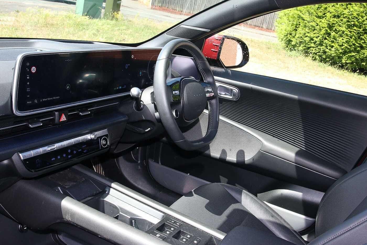 Used Hyundai IONIQ 6 2024 for sale - 76753243: Photo 12