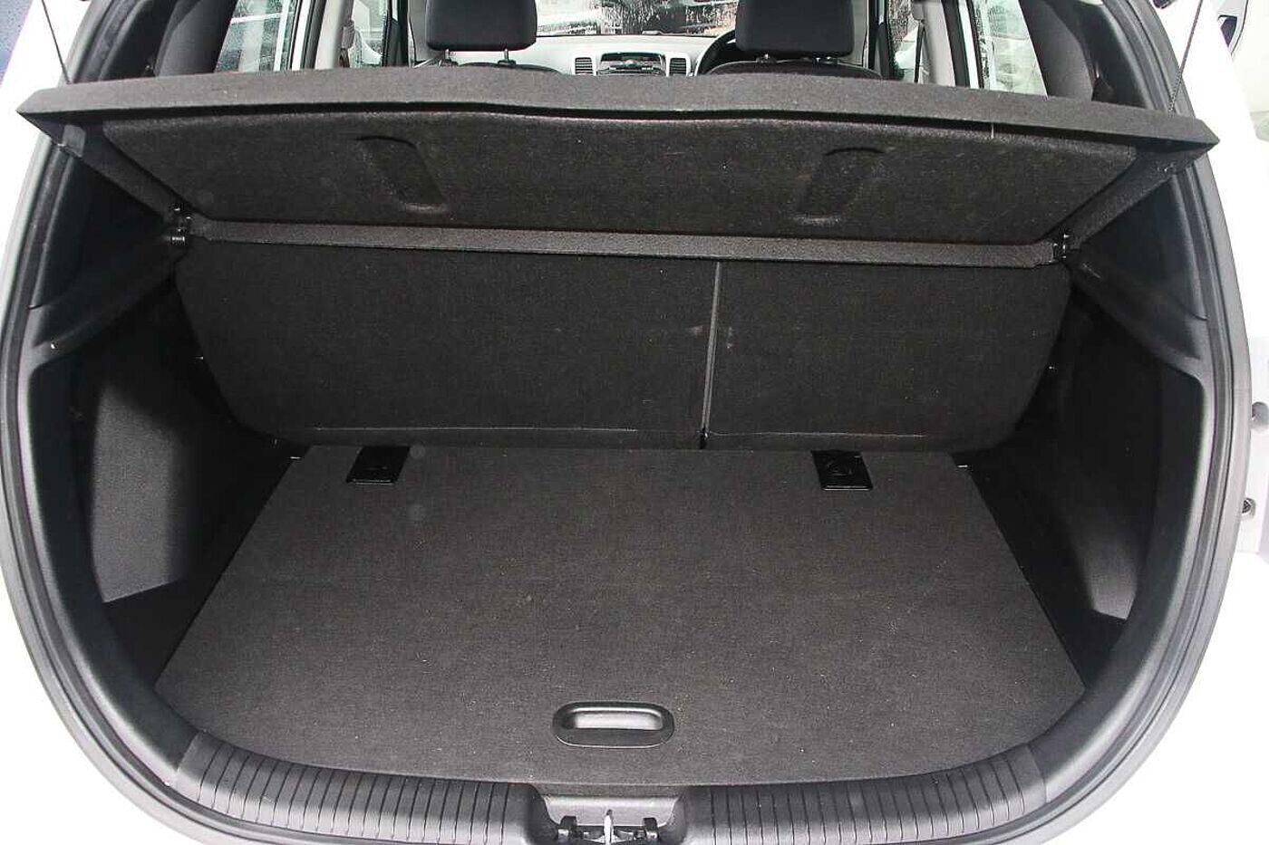 Used Hyundai Ix20 2016 for sale - 77633565: Photo 6