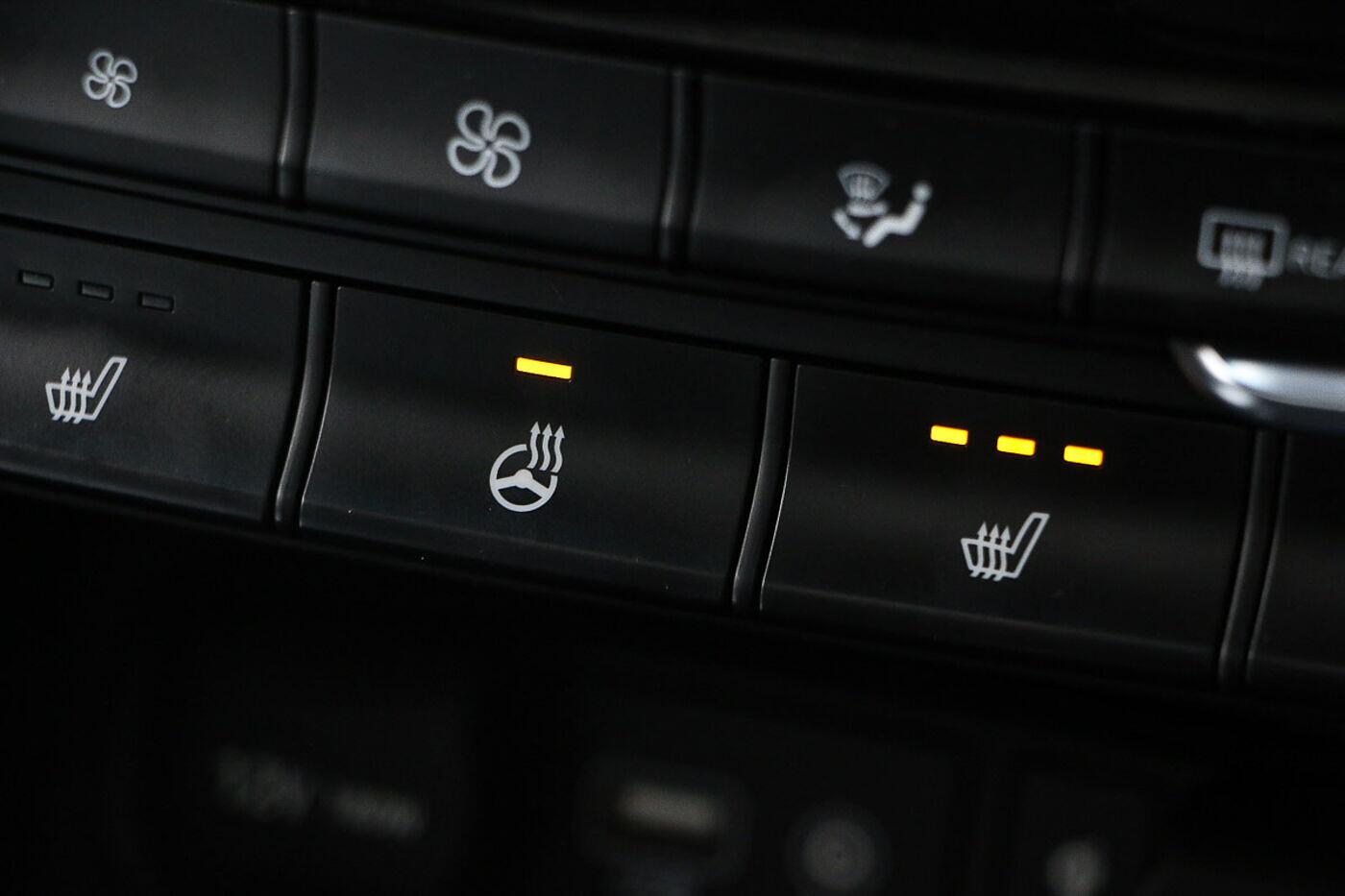 Used Hyundai Santa Fe 2019 for sale - 77280027: Photo 19