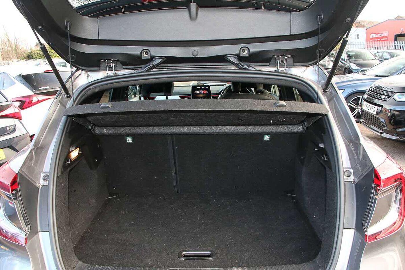 Used Renault Captur 2021 for sale - 76608389: Photo 5