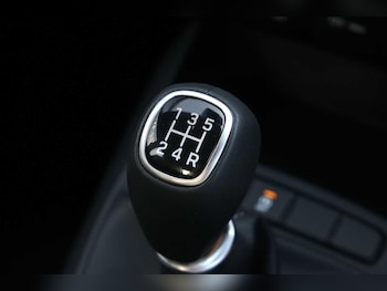 Used Hyundai i10 2025 for sale - 77066462: Photo