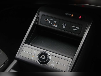 Used Hyundai KONA 2025 for sale - 76825055: Photo