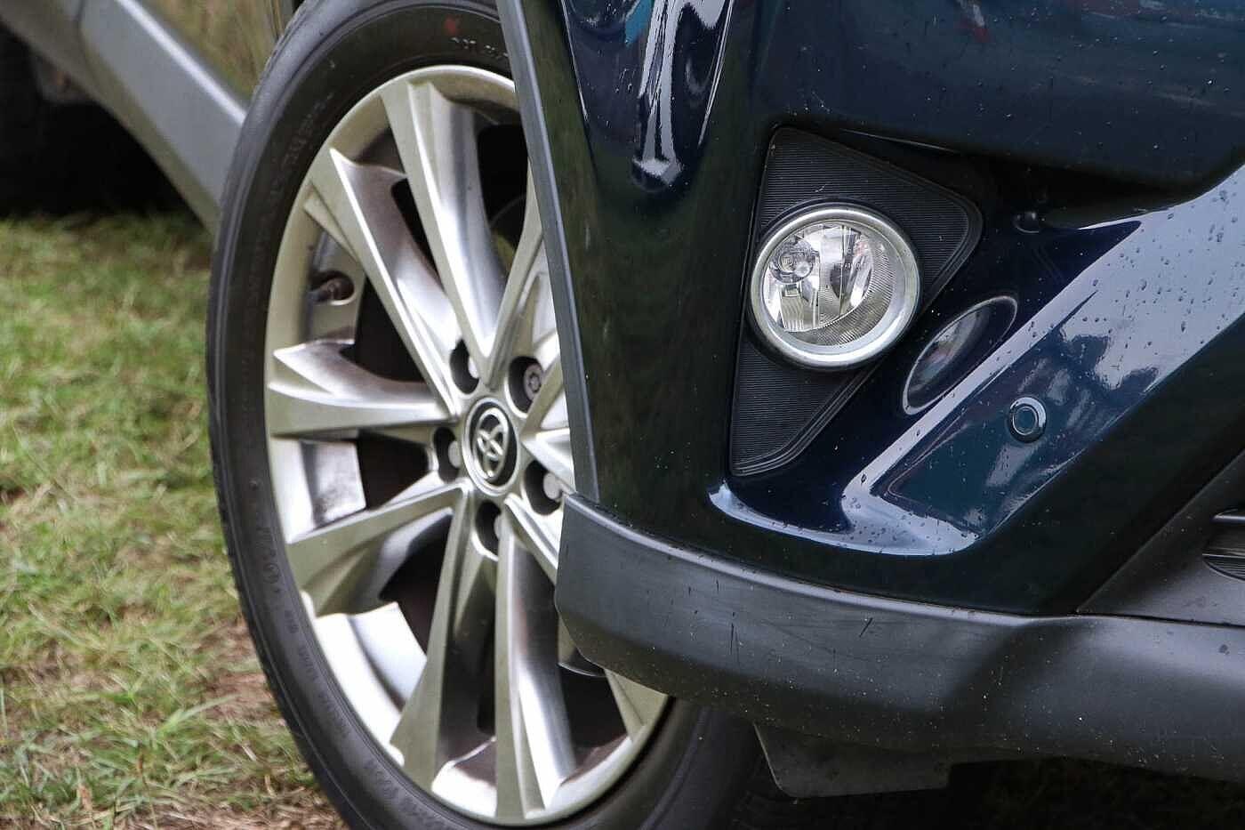 Used Toyota RAV4 2017 for sale - 76607434: Photo 12