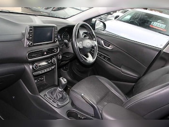 Used Hyundai KONA 2017 for sale - 77768118: Photo