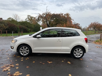 Used Volkswagen Polo 2011 for sale - 76511743: Photo