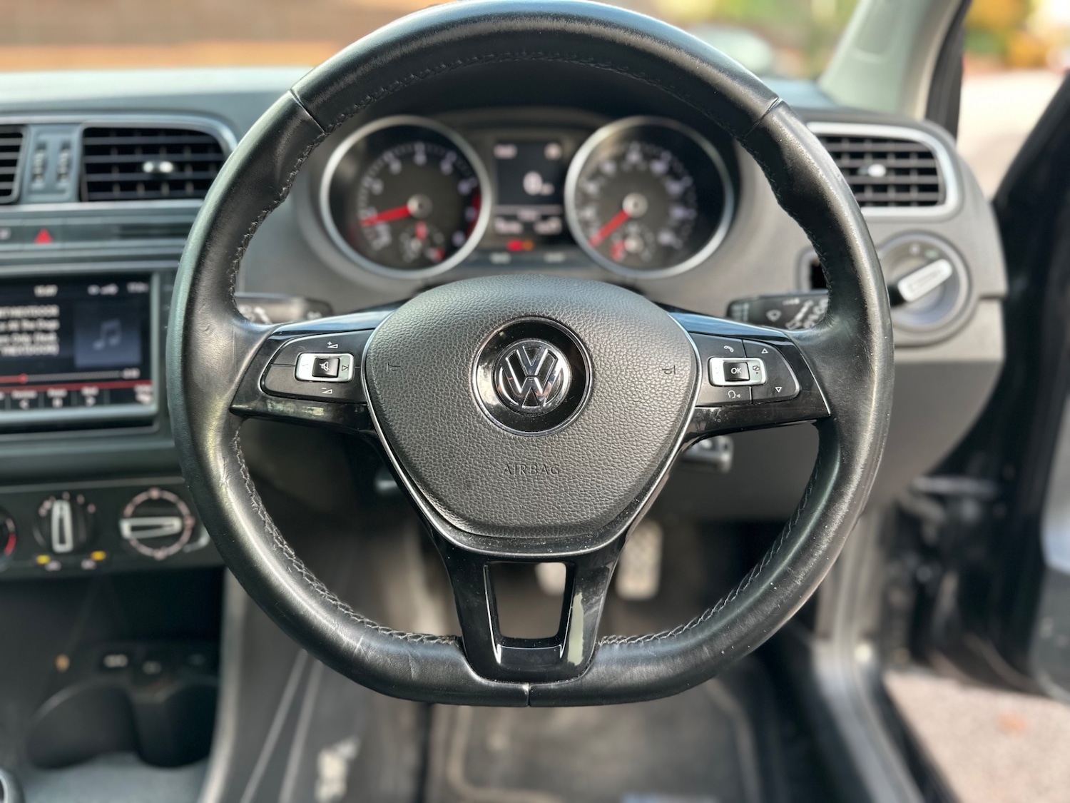 Used Volkswagen Polo 2016 for sale - 76513513: Photo 13