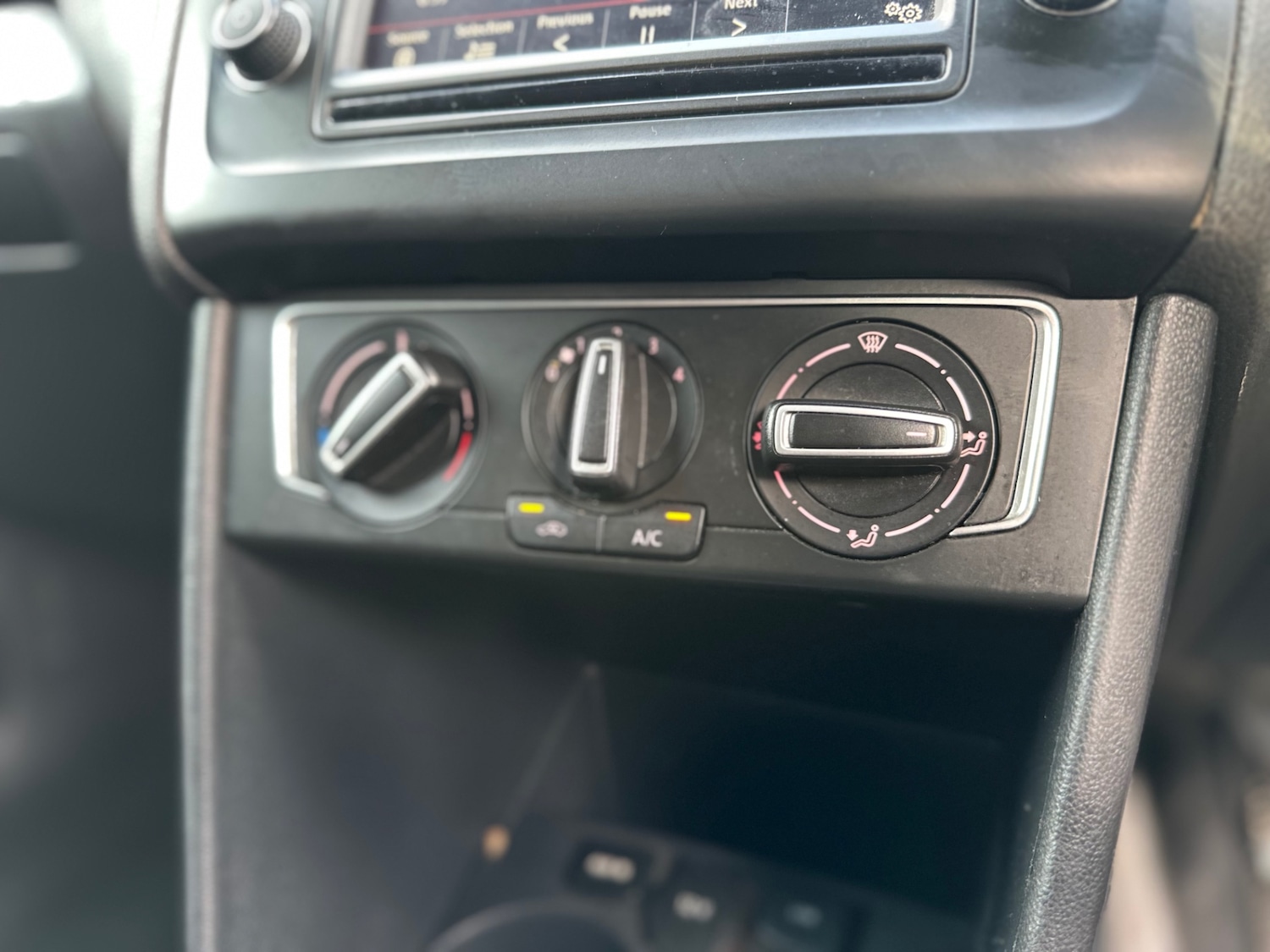 Used Volkswagen Polo 2016 for sale - 76513513: Photo 15