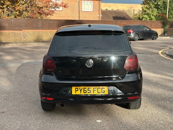 Used Volkswagen Polo 2016 for sale - 76513513: Photo
