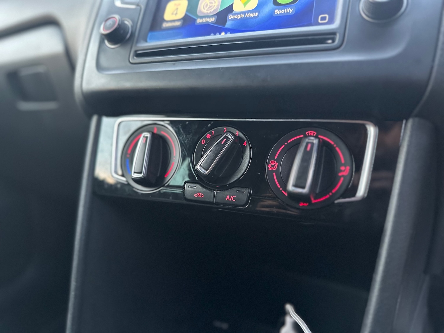 Used Volkswagen Polo 2016 for sale - 76511740: Photo 16