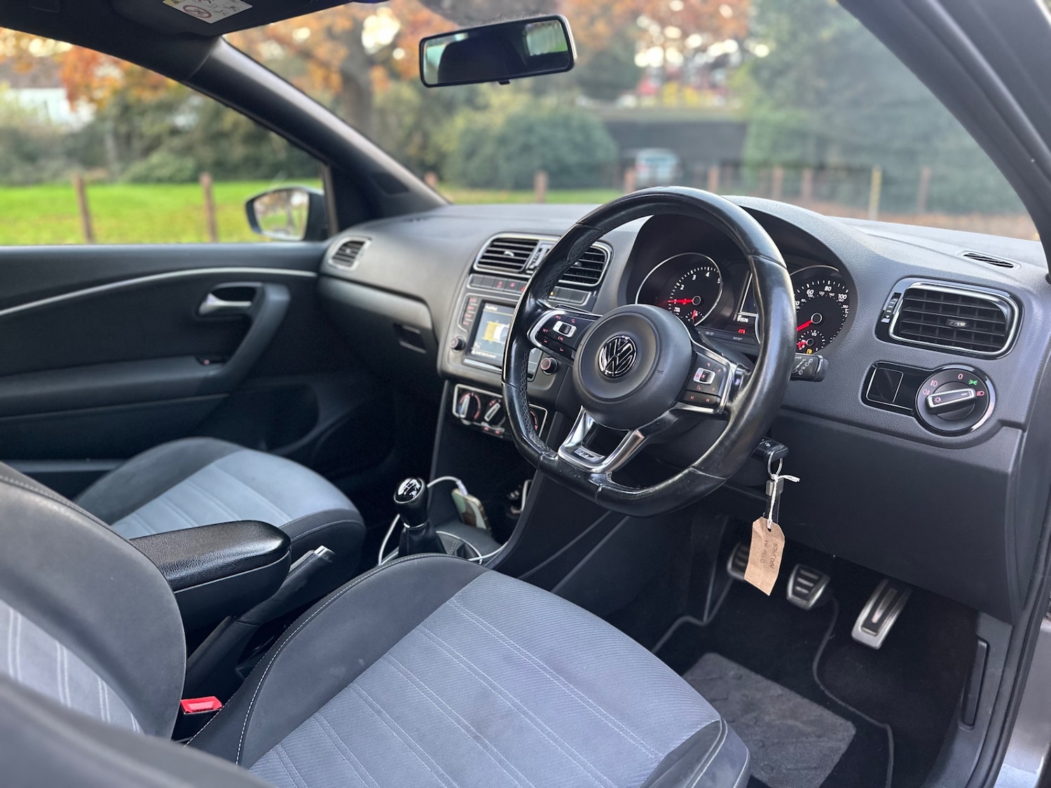 Used Volkswagen Polo 2016 for sale - 76511740: Photo 9