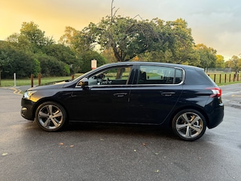Used Peugeot 308 2016 for sale - 75779733: Photo
