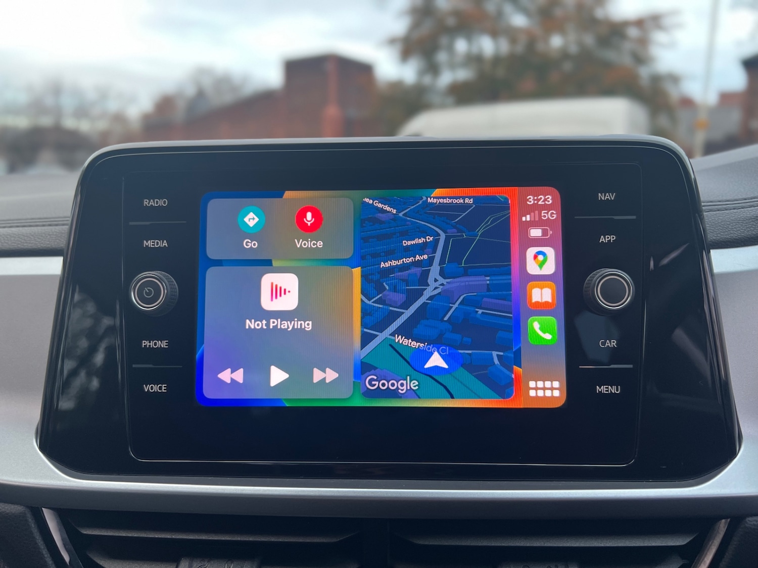 Used Volkswagen T-Roc 2023 for sale - 76736610: Photo 14