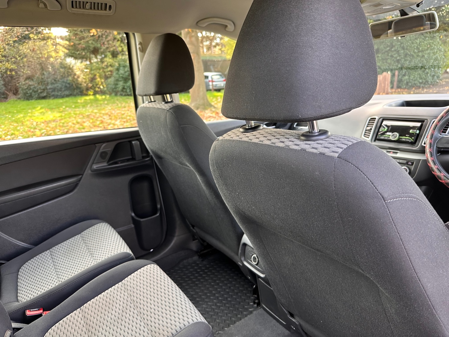 Used Volkswagen Sharan 2014 for sale - 76567790: Photo 17