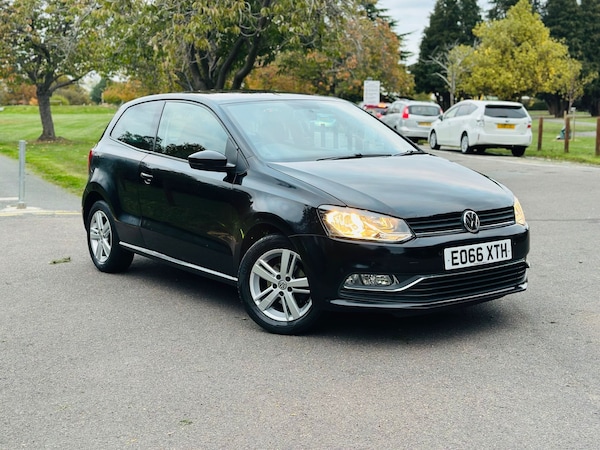 Used Volkswagen Polo 2016 for sale - 76293424: Photo 1