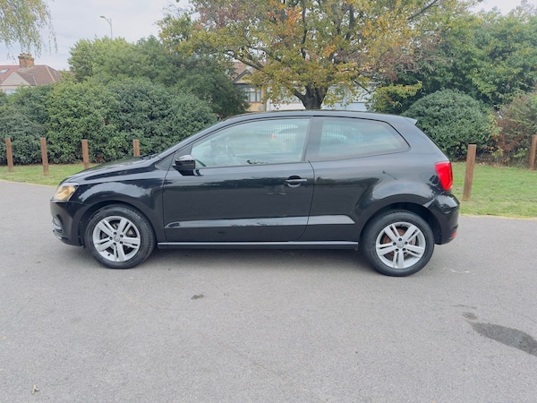 Used Volkswagen Polo 2016 for sale - 76293424: Photo 5