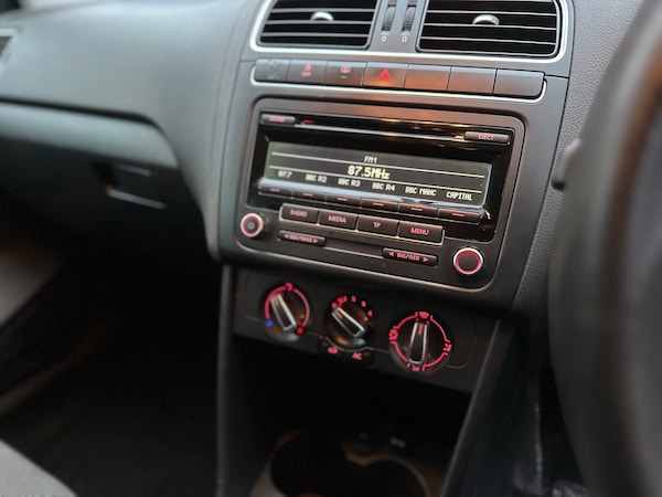 Used Volkswagen Polo 2012 for sale - 76314108: Photo 12