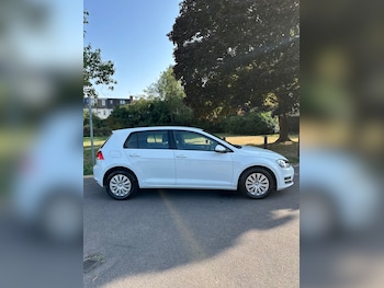 Used Volkswagen Golf 2014 for sale - 75635599: Photo