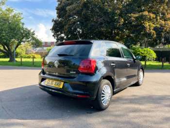 Used Volkswagen Polo 2016 for sale - 74970505: Photo