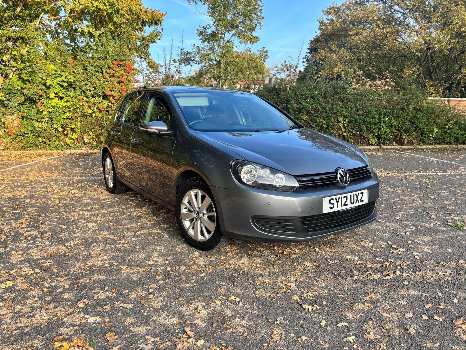 Used Volkswagen Golf 2012 for sale - 76404482: Photo 1