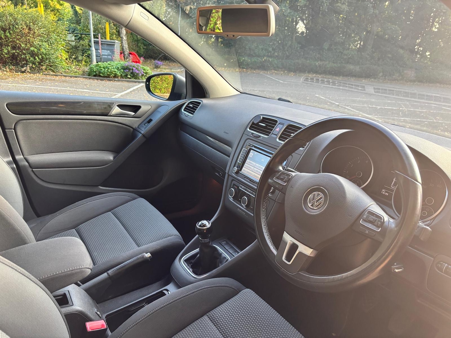 Used Volkswagen Golf 2012 for sale - 76404482: Photo 8