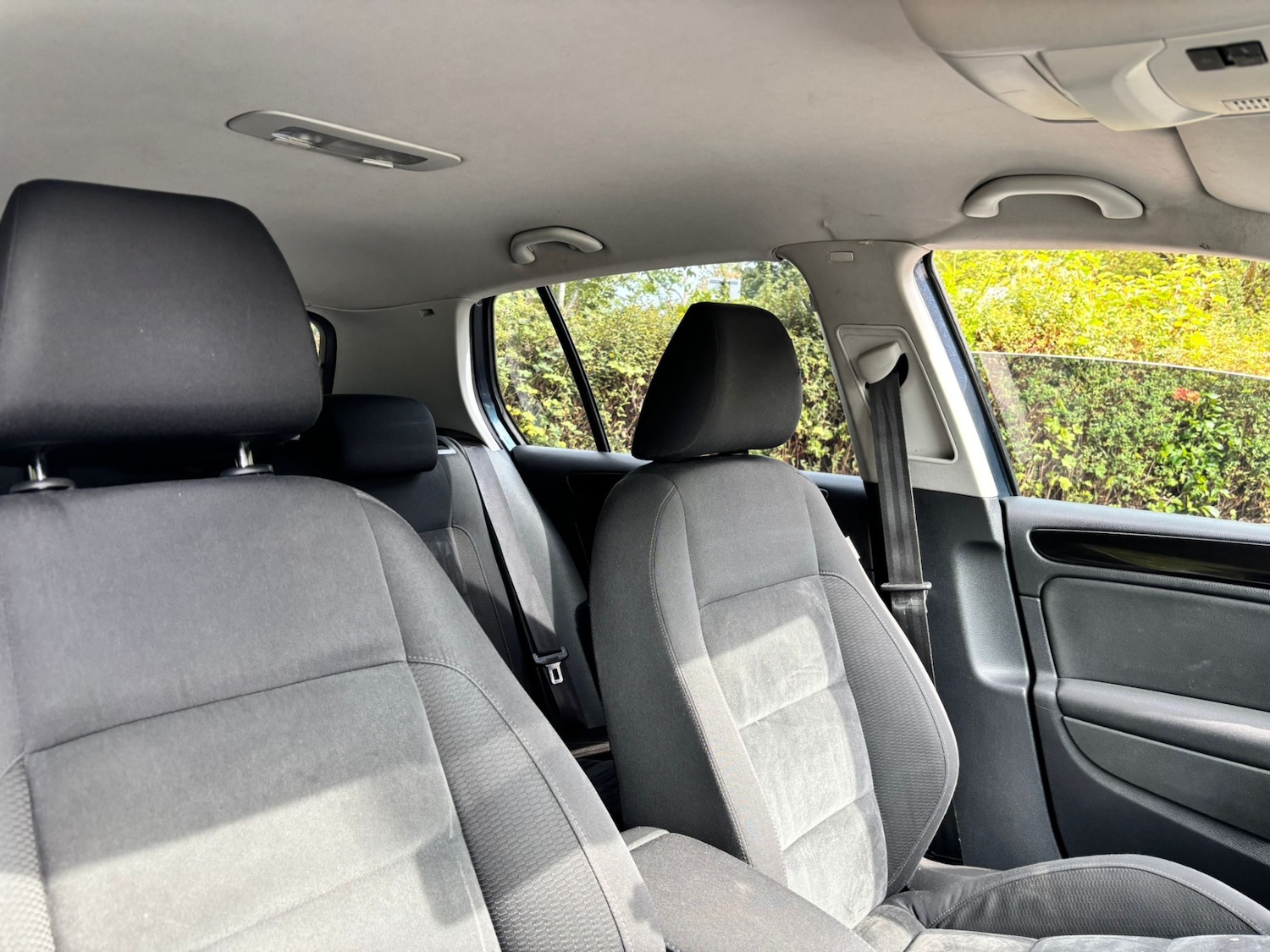 Used Volkswagen Golf 2012 for sale - 76404512: Photo 12