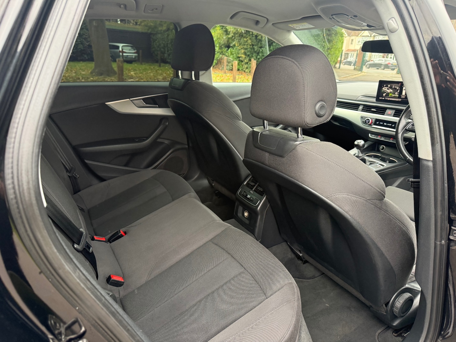 Used Audi A4 2016 for sale - 76612054: Photo 11