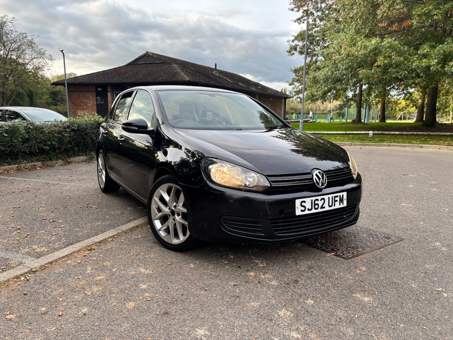 Used Volkswagen Golf 2012 for sale - 76404424: Photo 1