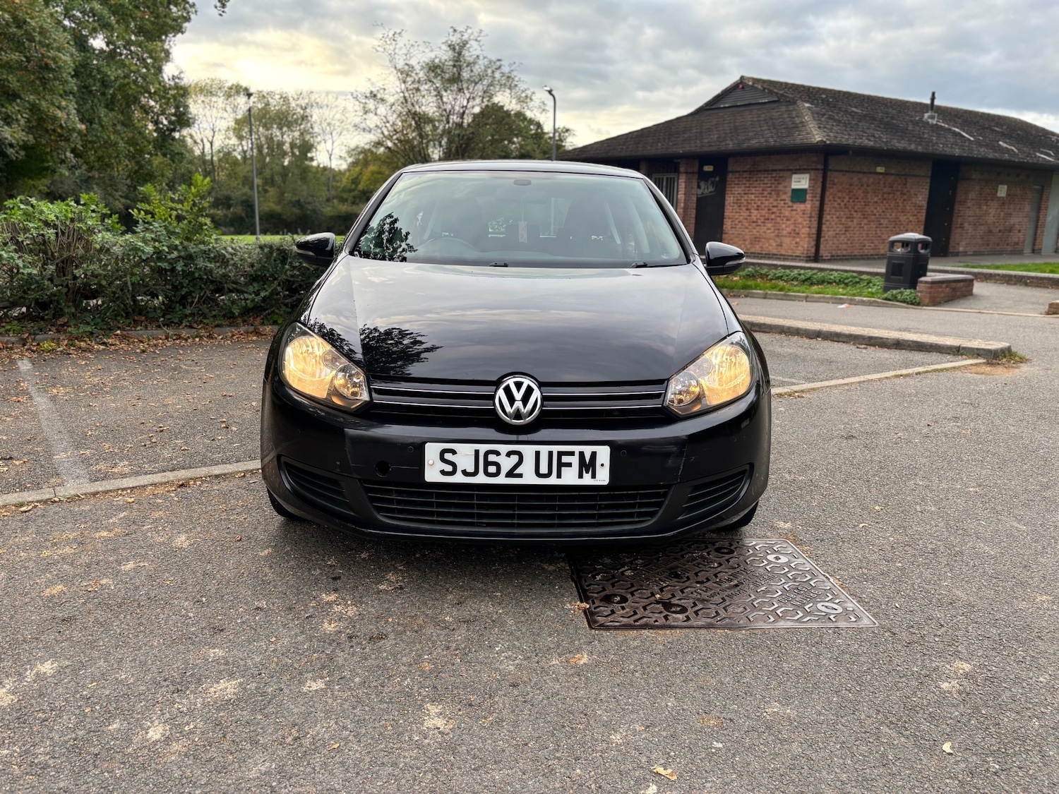 Used Volkswagen Golf 2012 for sale - 76404424: Photo 2