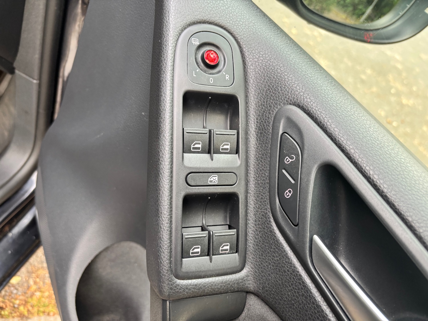 Used Volkswagen Golf 2012 for sale - 76404424: Photo 8