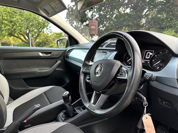 Used Skoda Fabia 2017 for sale - 76174020: Photo 8