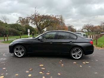 Used BMW 3 Series 2012 for sale - 76543128: Photo