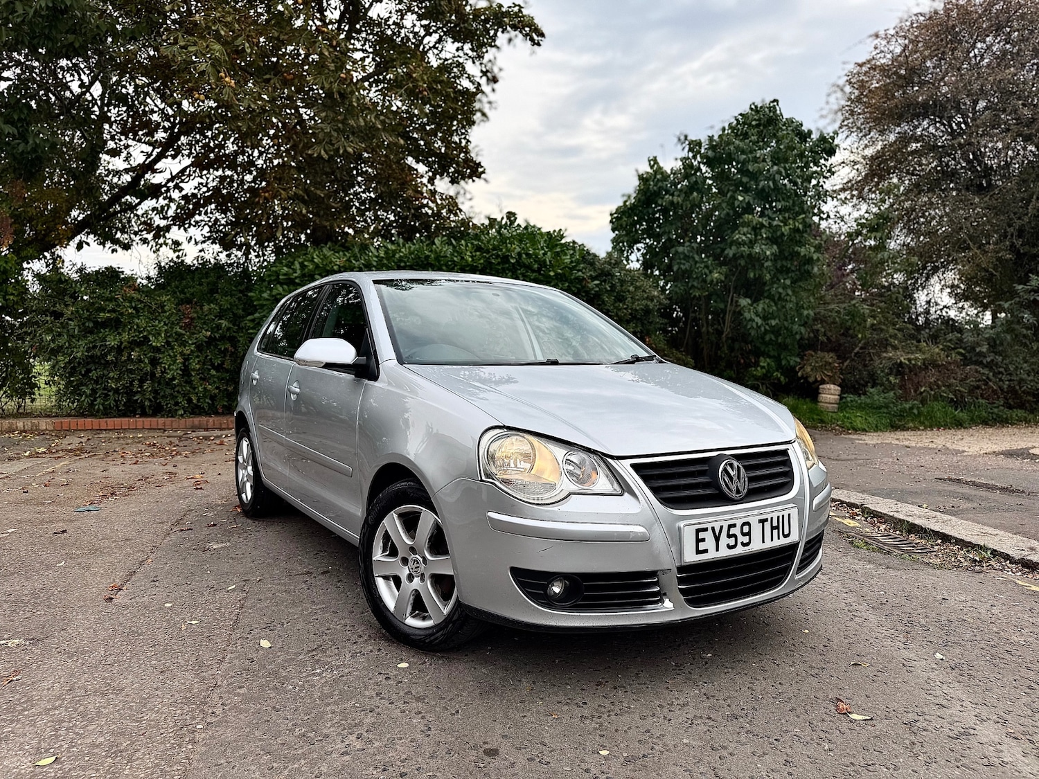 Used Volkswagen Polo 2009 for sale - 76145809: Photo 1