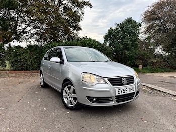Used Volkswagen Polo 2009 for sale - 76145809: Photo