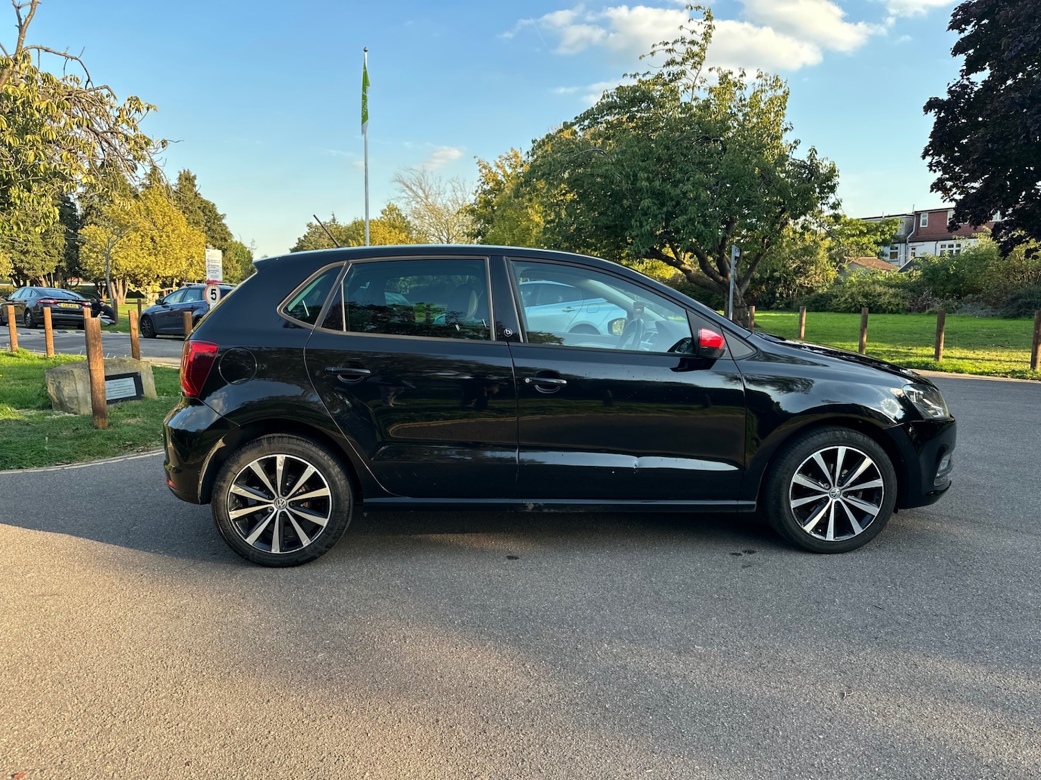 Used Volkswagen Polo 2017 for sale - 76117666: Photo 6