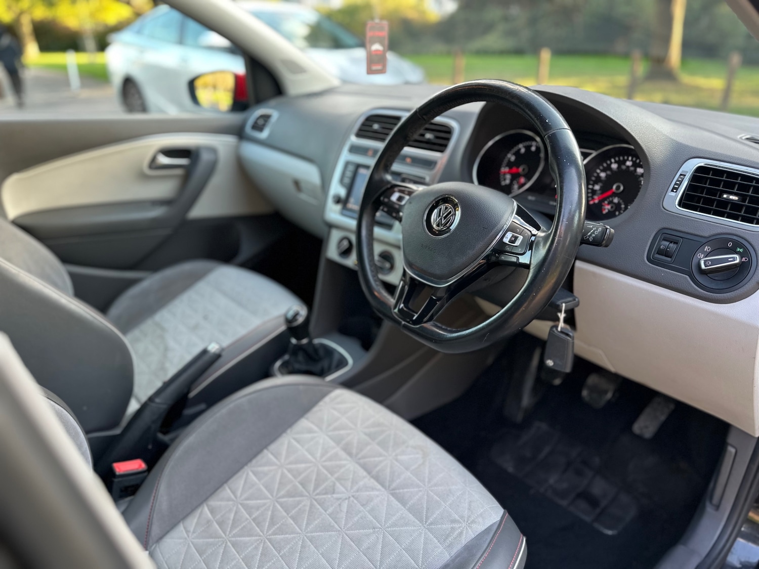 Used Volkswagen Polo 2017 for sale - 76117666: Photo 9