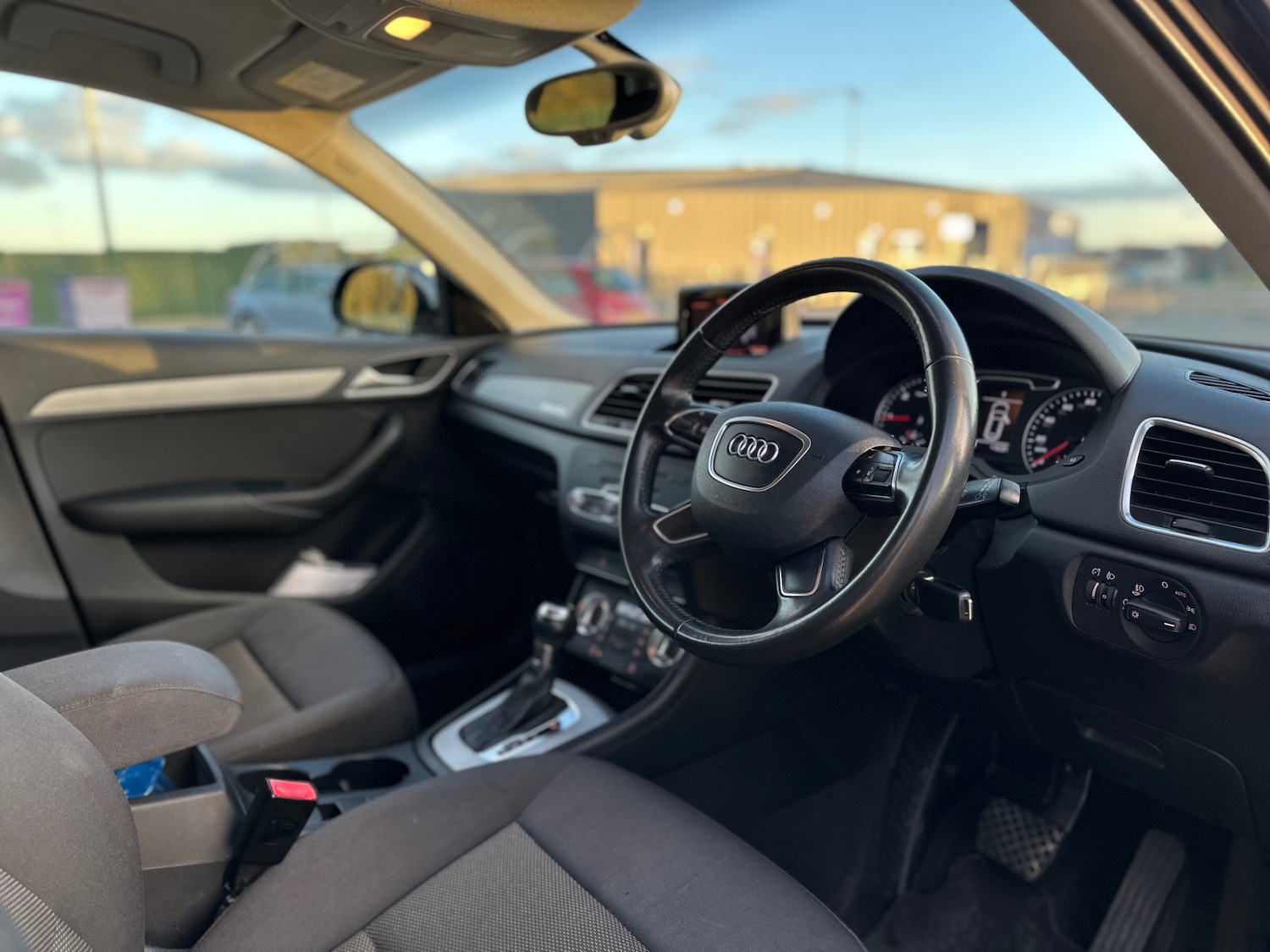 Used Audi Q3 2013 for sale - 76511744: Photo 10