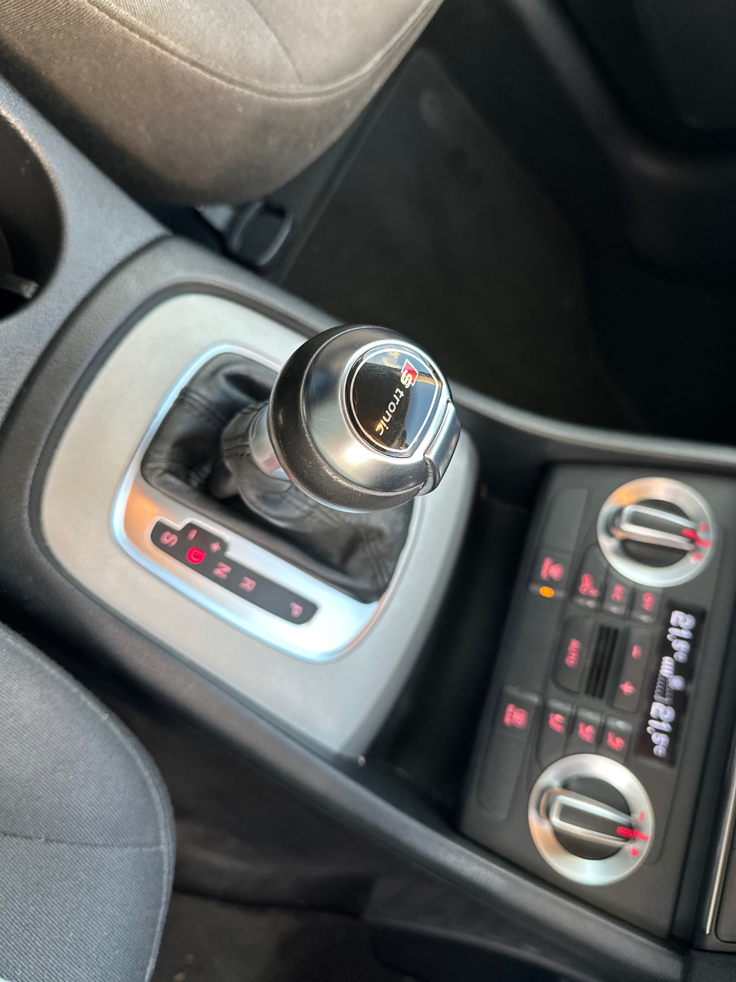 Used Audi Q3 2013 for sale - 76511744: Photo 16