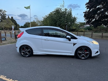 Used Ford Fiesta 2017 for sale - 75718548: Photo