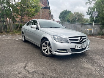 2013 (13) - C220 CDI BlueEFFICIENCY Executive SE 2dr Auto