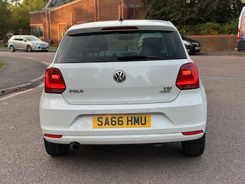 Used Volkswagen Polo 2016 for sale - 75862763: Photo